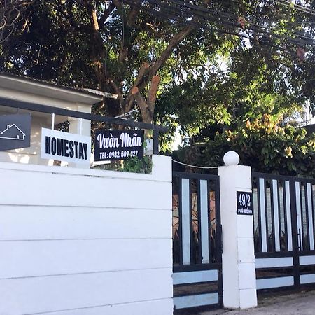 Homestay Vuon Nhan Plây Ku Exterior foto