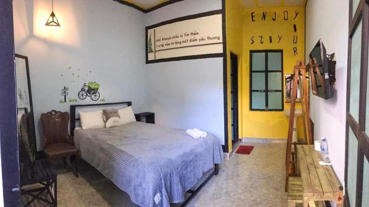 Homestay Vuon Nhan Plây Ku Exterior foto